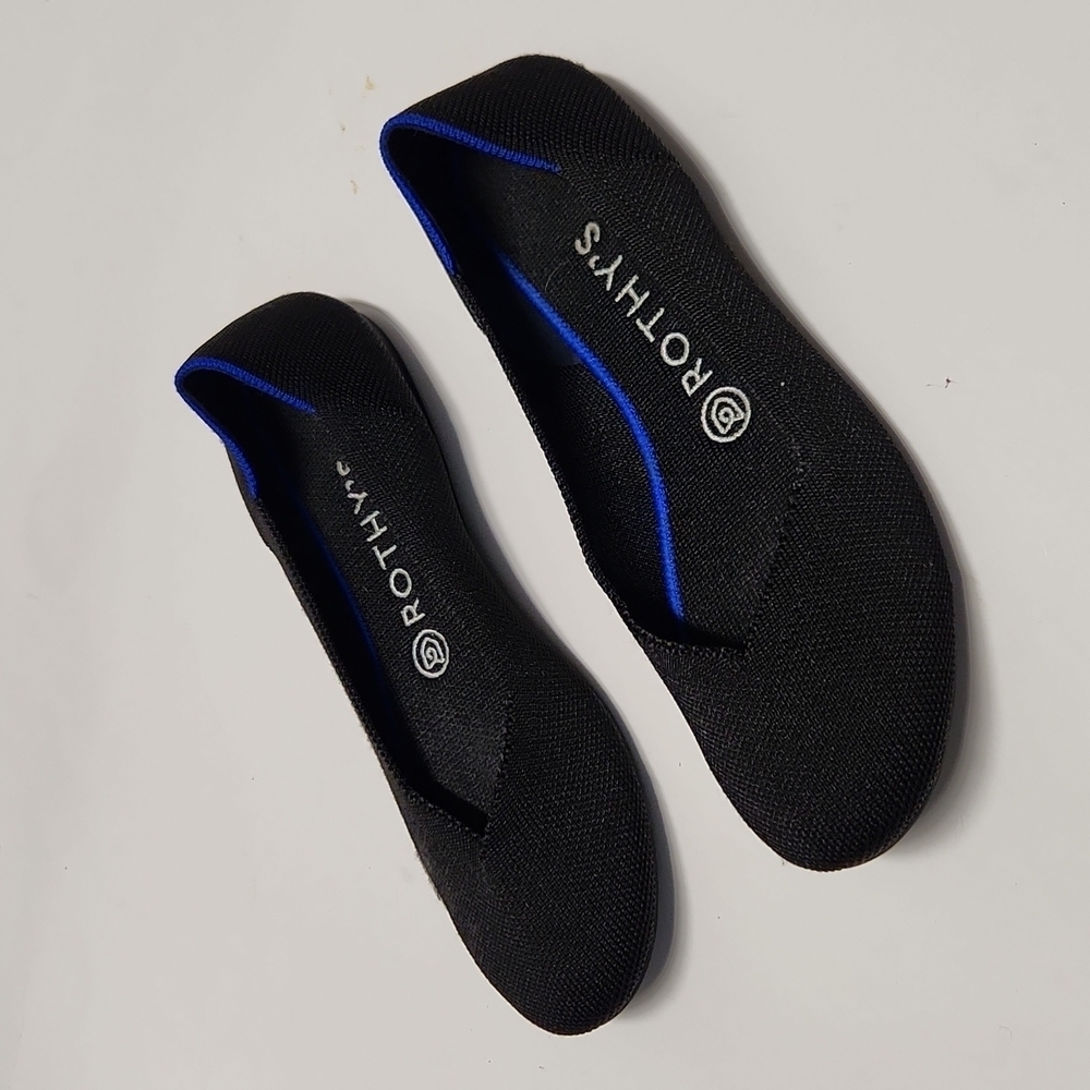 Rothys Solid‎ Black Flats - Picture 3 of 10